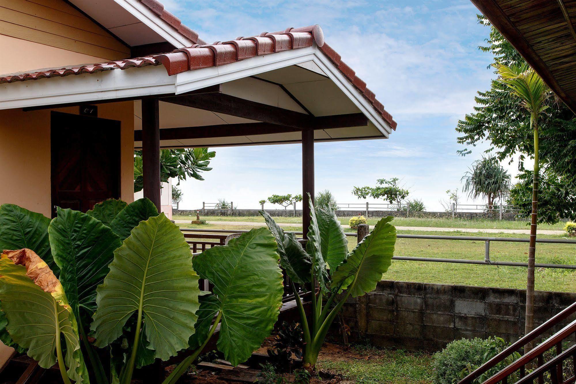 Baan Rabieng Resort Koh Lanta Exterior photo